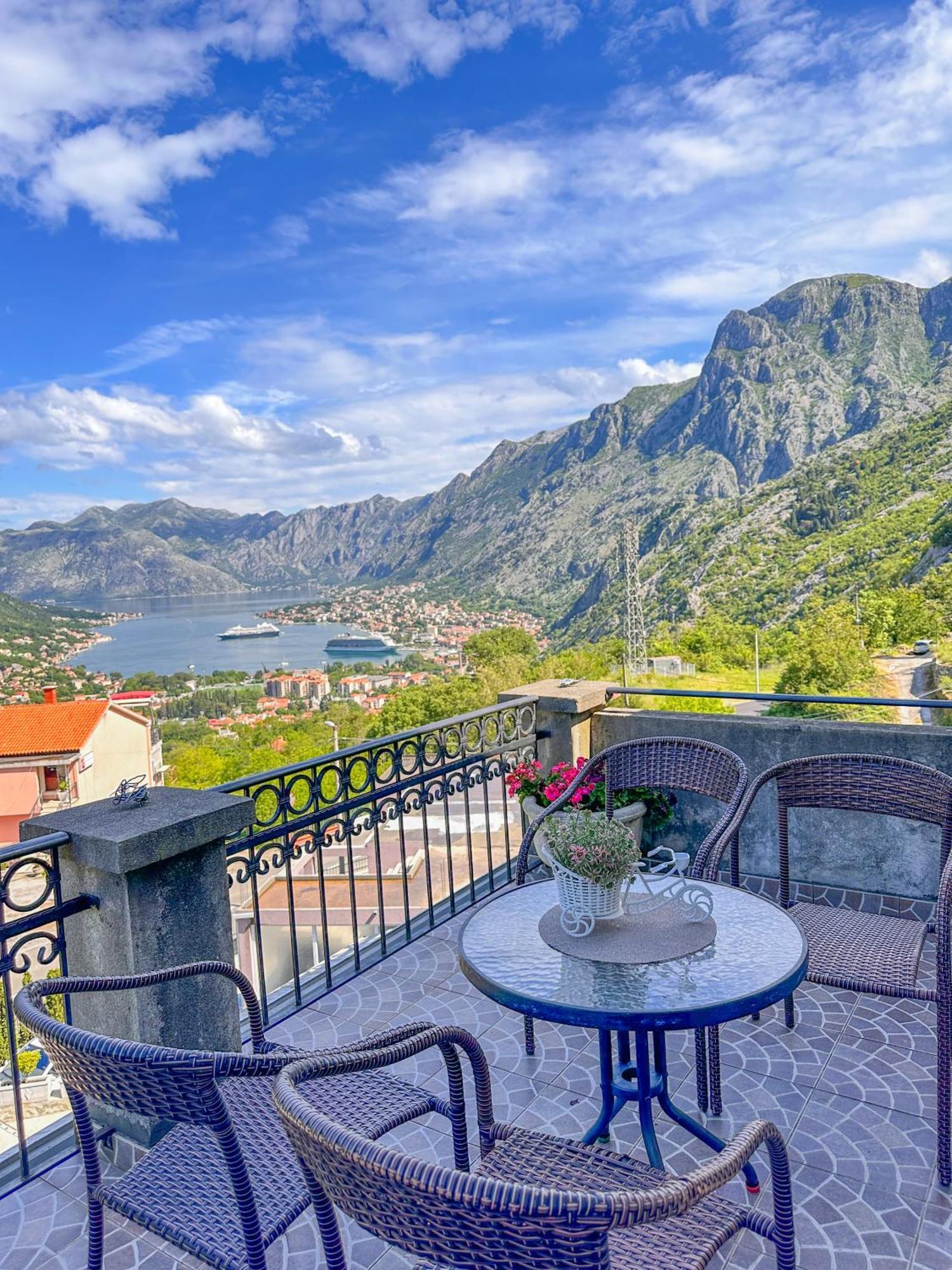 Apartmani Vasilije Kotor Exterior foto